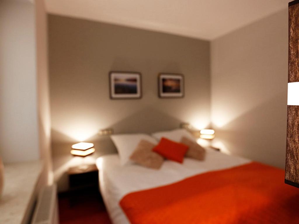Hotel Otolinski Плоцк Экстерьер фото